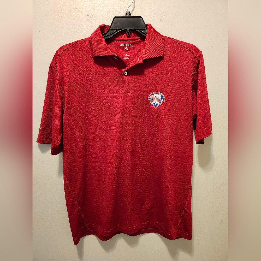 Philadelphia Phillies Polo Mens Small Red Lightweight Breathable Shirt Antigua